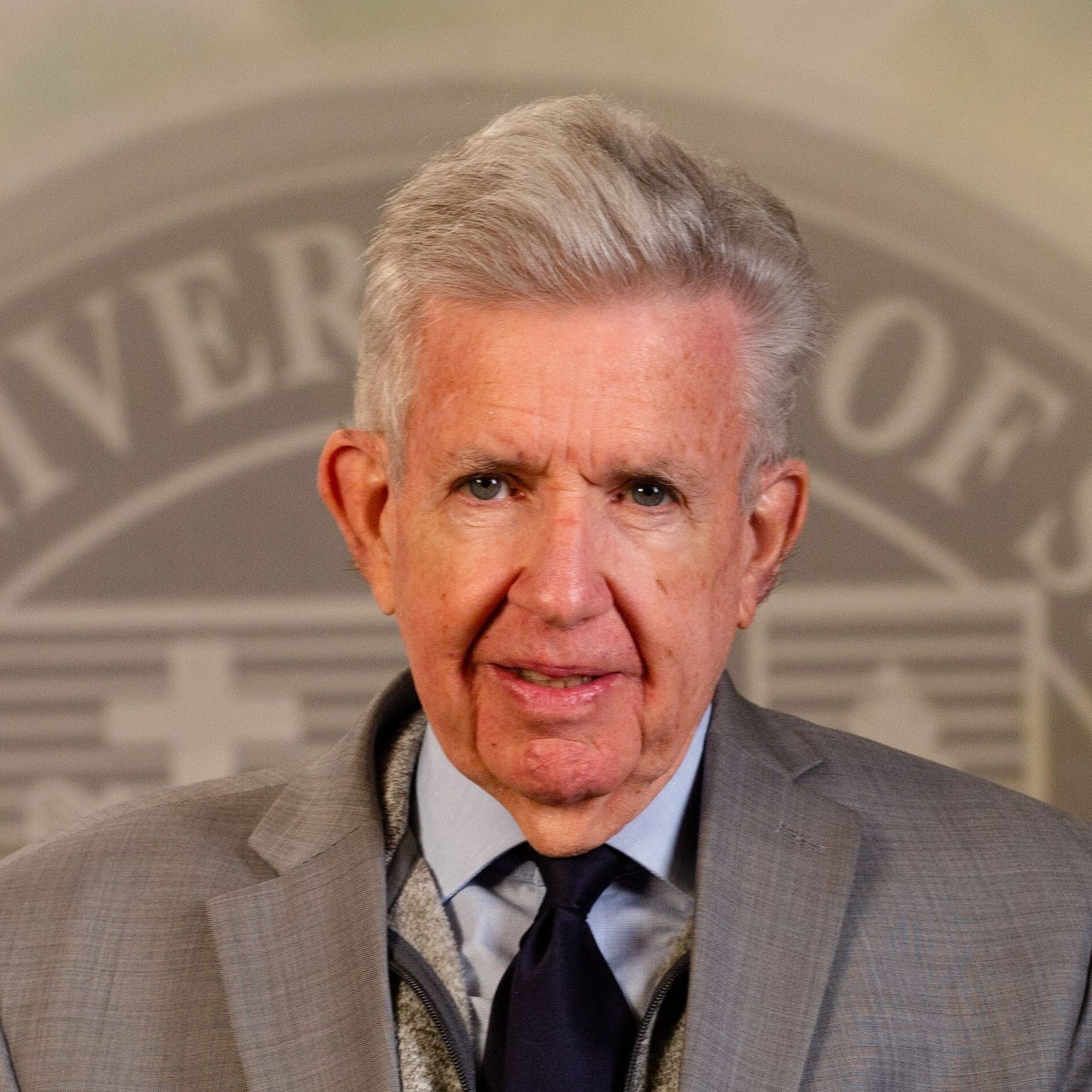 Portrait Spring2022 -2218 Dr. John Crosby