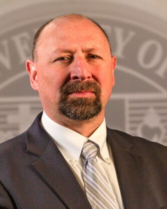 Aaron-Urbanczyk-Portrait-Spring2022-2021-e1647887707681 Aaron-Urbanczyk-Portrait-Spring2022-2021-e1647887707681